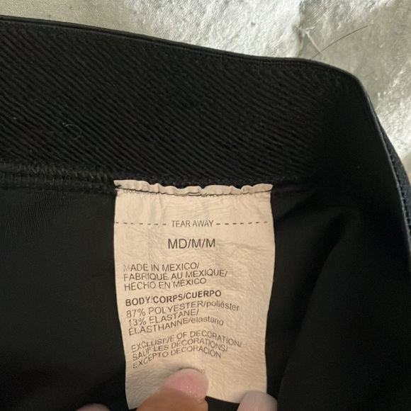 Women's HeatGear® Bike Shorts - Picture 5 of 5